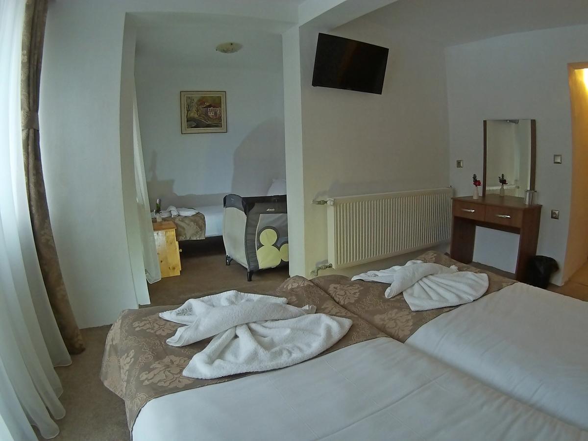 Hotel Merdjan Sarnitsa Eksteriør bilde